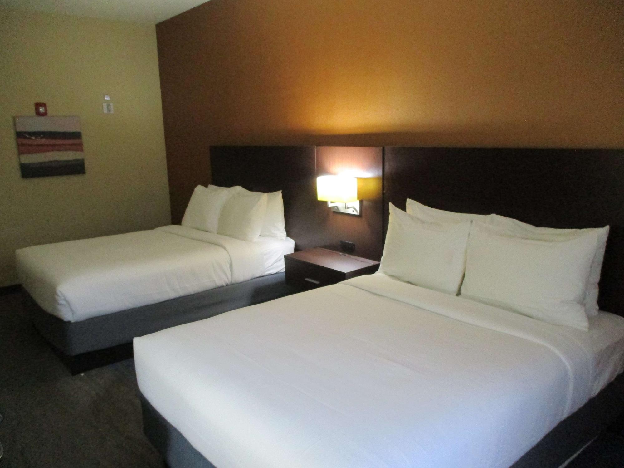 Best Western St. Louis Airport North Hotel & Suites Hazelwood Dış mekan fotoğraf