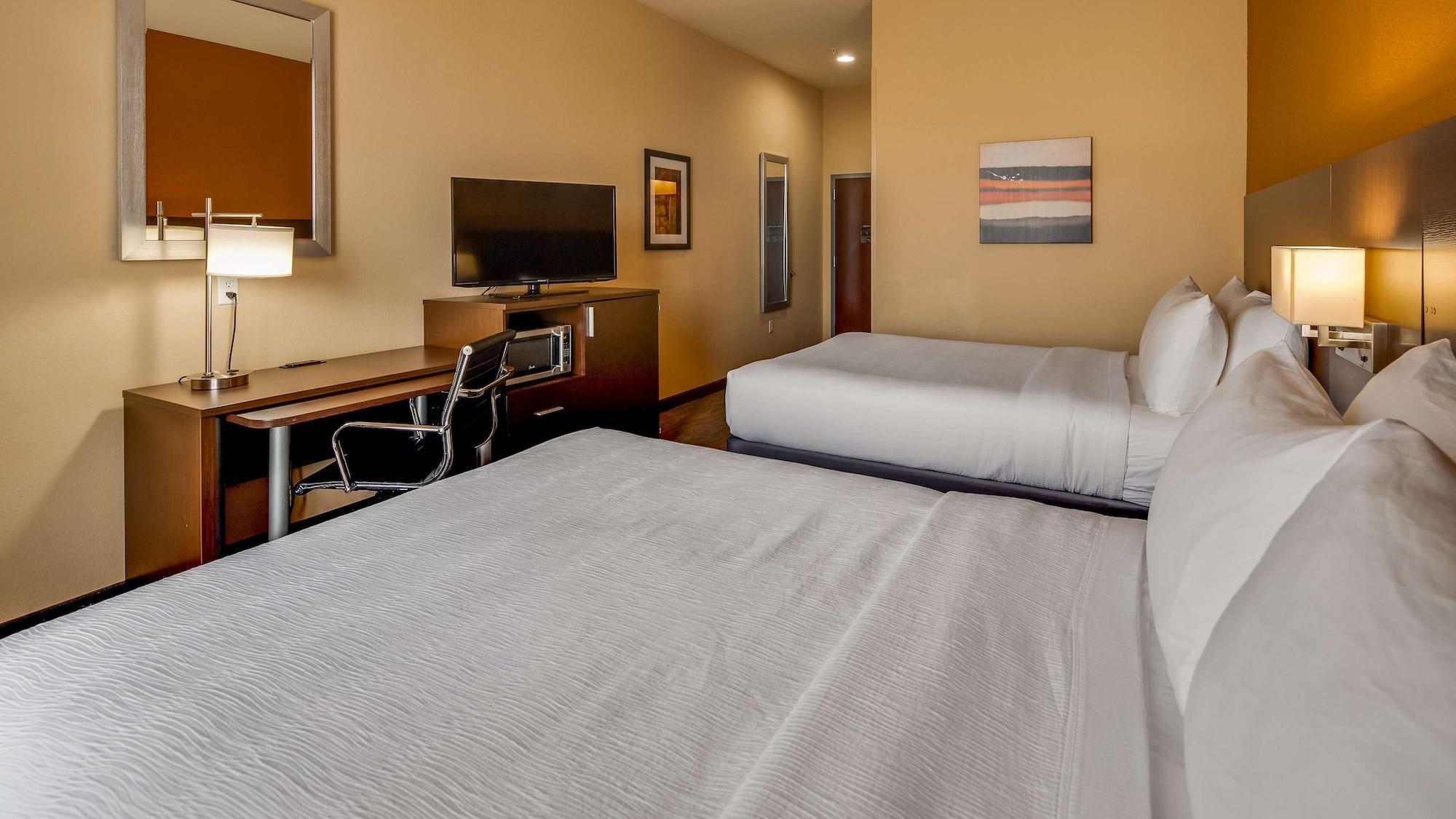Best Western St. Louis Airport North Hotel & Suites Hazelwood Dış mekan fotoğraf