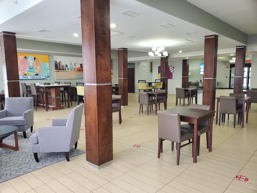 Best Western St. Louis Airport North Hotel & Suites Hazelwood Dış mekan fotoğraf