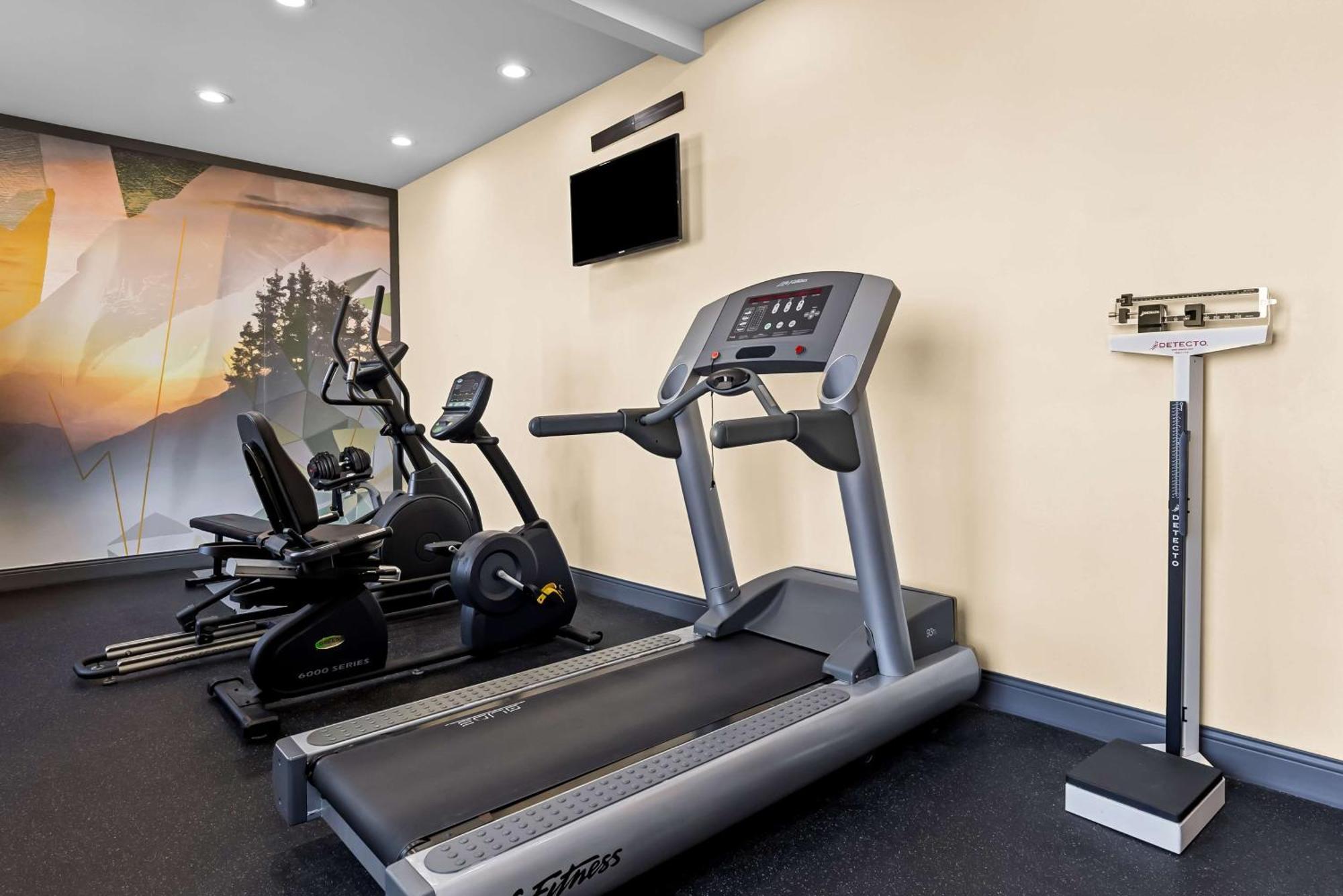 Best Western St. Louis Airport North Hotel & Suites Hazelwood Dış mekan fotoğraf