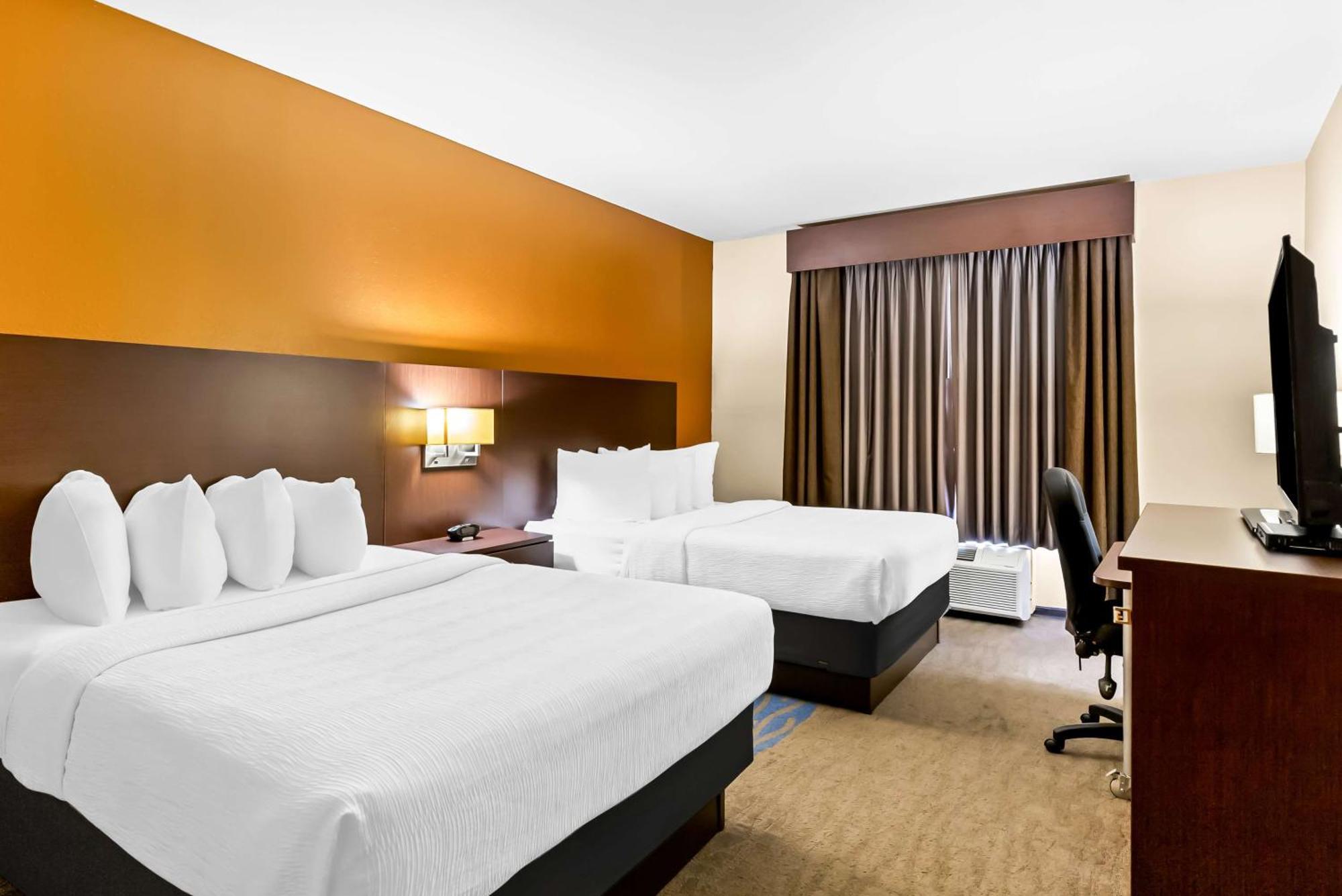 Best Western St. Louis Airport North Hotel & Suites Hazelwood Dış mekan fotoğraf