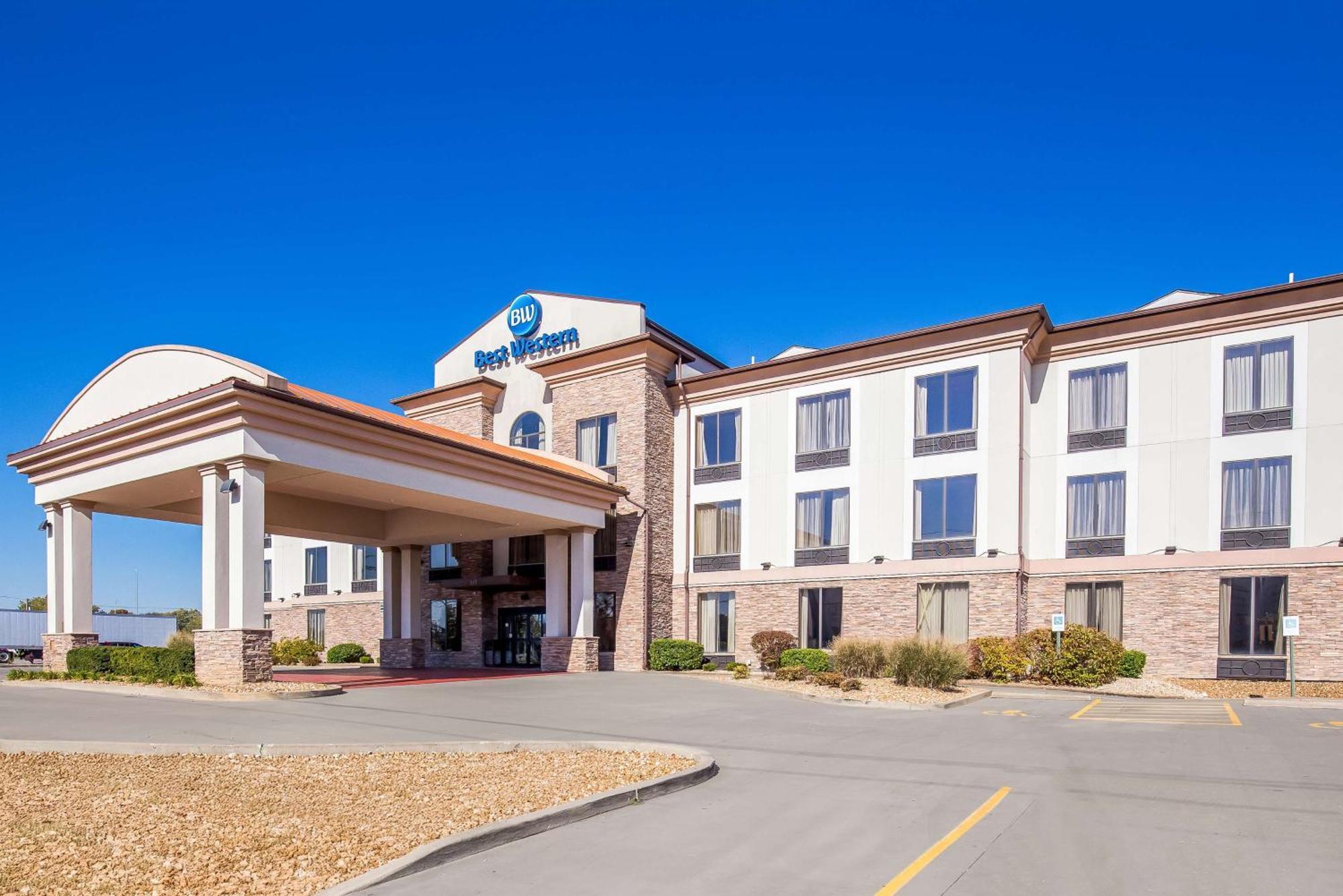 Best Western St. Louis Airport North Hotel & Suites Hazelwood Dış mekan fotoğraf