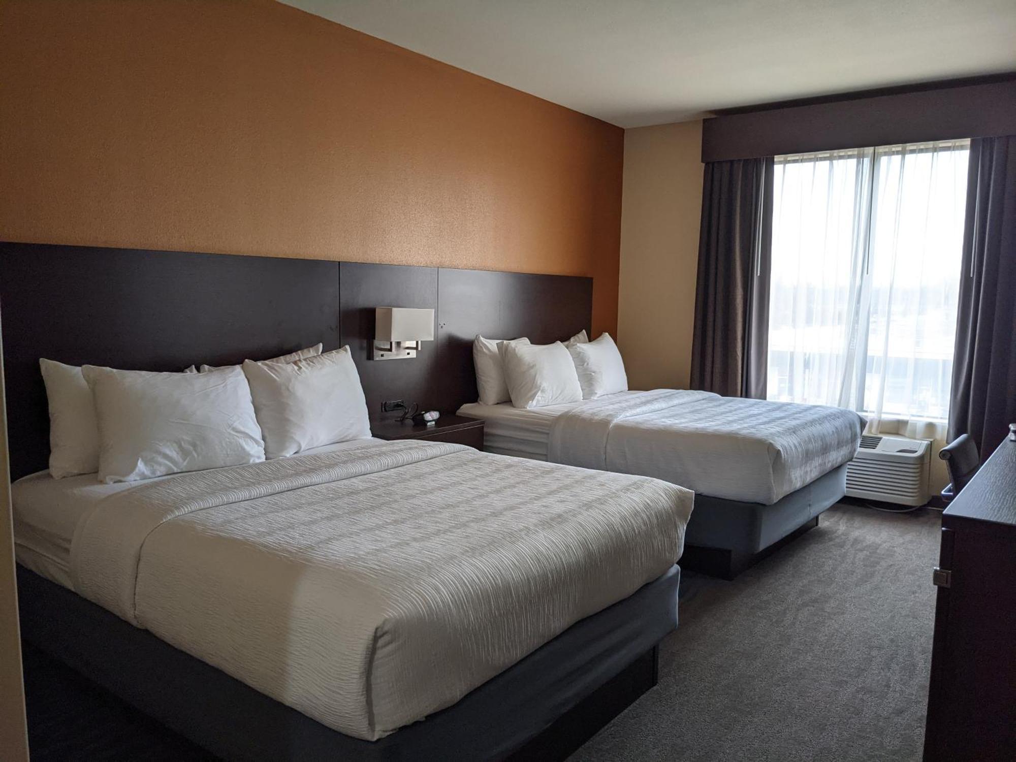 Best Western St. Louis Airport North Hotel & Suites Hazelwood Dış mekan fotoğraf