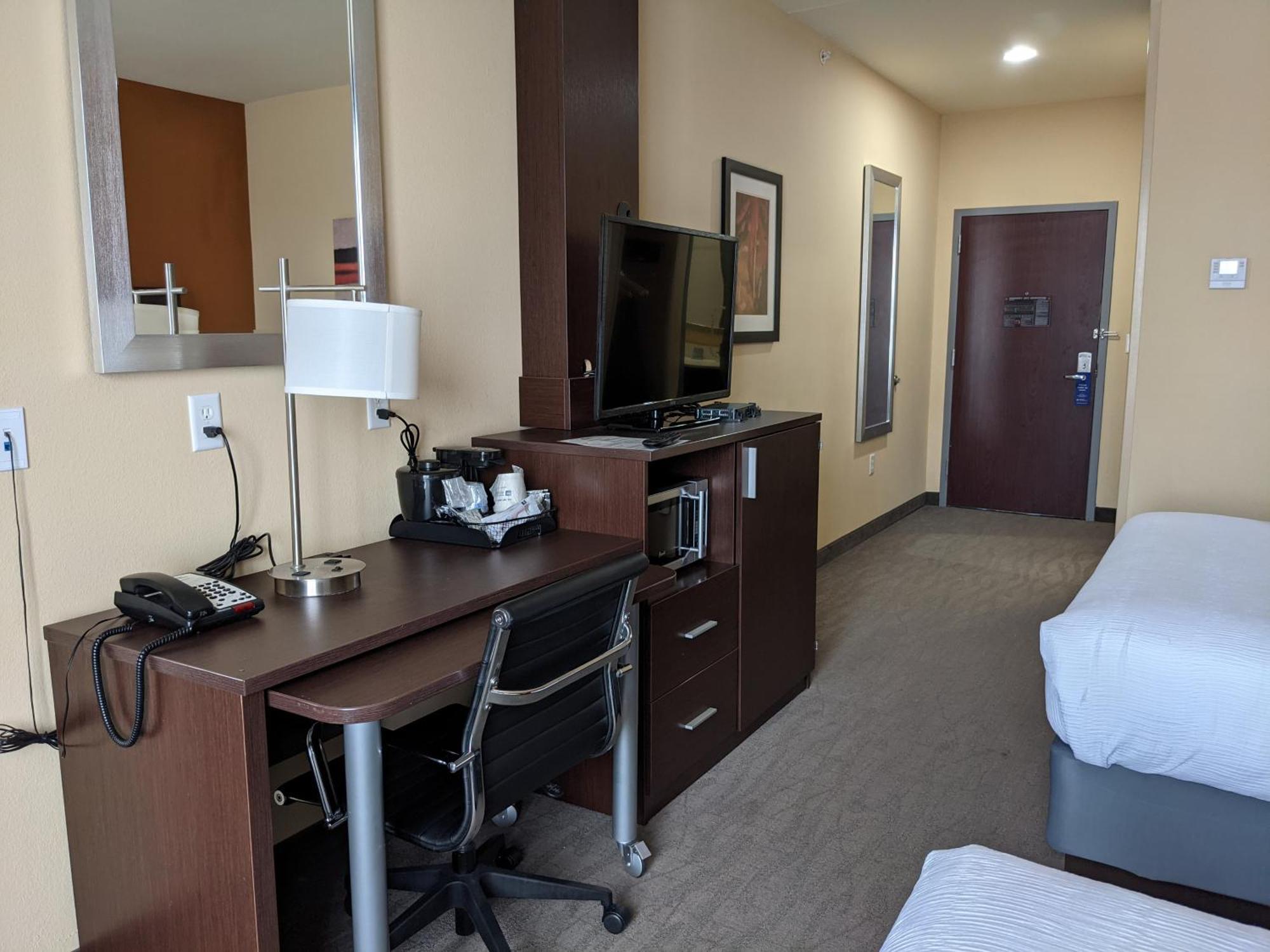 Best Western St. Louis Airport North Hotel & Suites Hazelwood Dış mekan fotoğraf